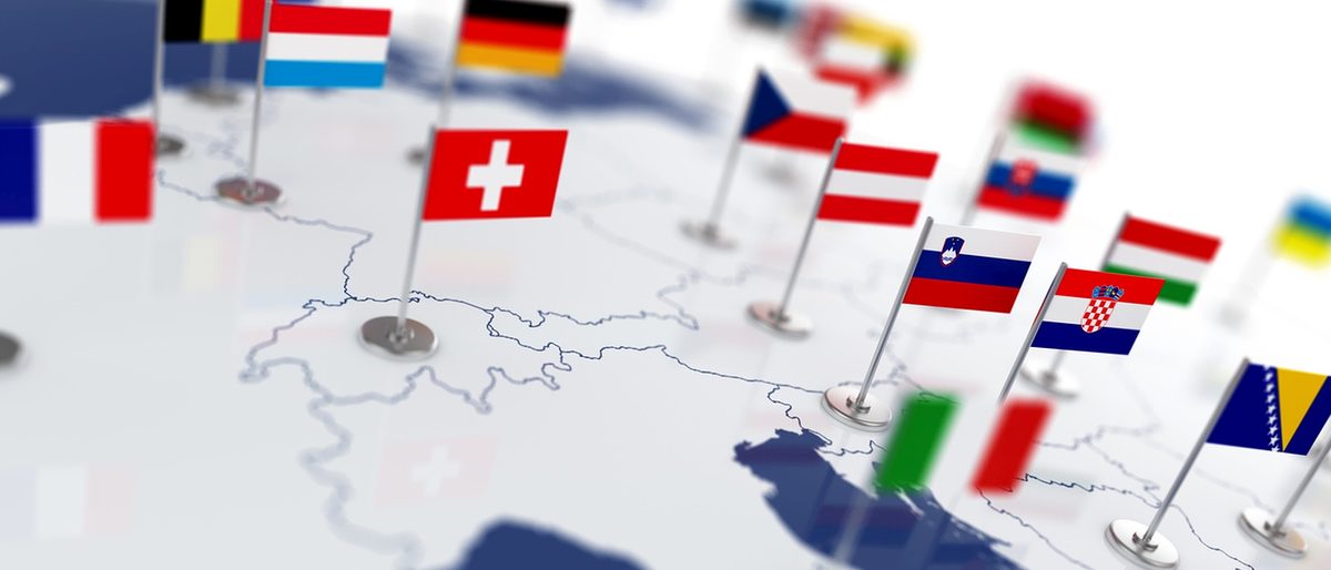 Europe map with countries flags. Shalow focus 3d illustration isolated on white background Schlagwort(e): 3d, atlas, austria, blue, border, business, cartography, concept, continent, country, design, earth, economy, england, eu, europe, european, finland, flag, france, geography, germany, global, globe, greece, illustration, international, ireland, isolated, italy, kingdom, land, location, map, nation, national, politics, rendering, romania, spain, sweden, symbol, travel, uk, union, united, white, world, 3d, atlas, austria, blue, border, business, cartography, concept, continent, country, design, earth, economy, england, eu, europe, european, finland, flag, france, geography, germany, global, globe, greece, illustration, international, ireland, isolated, italy, kingdom, land, location, map, nation, national, politics, rendering, romania, spain, sweden, symbol, travel, uk, union, united, white, world