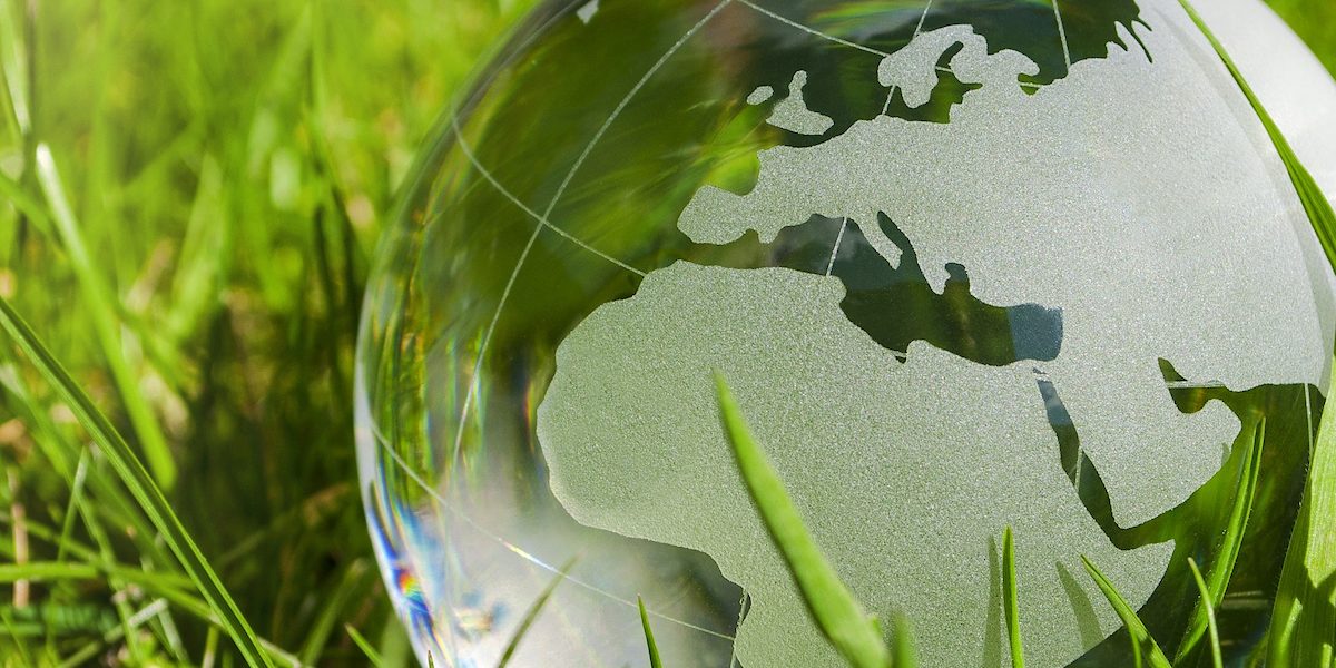 nachhaltigkeit, umweltschutz, recycling, ko, nachhaltig, zukunft, naturschutz, umwelt, kologisch, bio, recyceln, erneuerbare energie, erde, erdball, energiewende, erderwrmung, ressourcen, ressourcen schonen, energieeffizient, energieeffizienz, stromerzeugung, energiewirtschaft, energie, strom, gas, windenergie, sonnenenergie, solarstrom, solarenergie, wasserkraft, kostrom, fossile brennstoffe, alternative energiegewinnung, kologie, regenerative energie, klimawandel, co2, co2 aussto, klimaschutz, klima, umweltverschmutzung, recyclen, schtzen, grn, gras