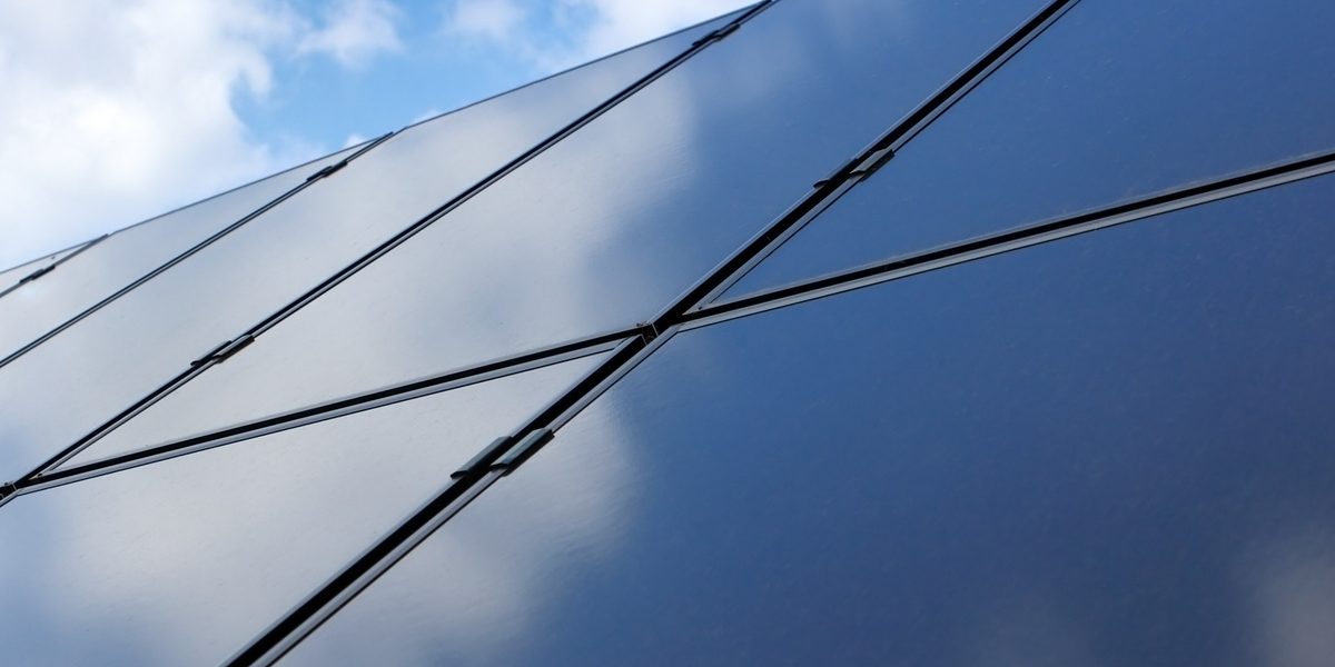 Panel einer Solarthermieanlage Schlagwort(e): solarthermie, solarwärme, solarzellen, energiegewinnung, solarenergie, sonnenenergie, solar, strom, panel, alternative, erneuerbare, energie, solaranlage, ökostrom, solarstrom, regenerative, solarpanel, sonne, umwelt, technologie, umweltfreundlich, klimaschutz, silizium, modul, solarmodul, sonnenkollektor, kollektor, solartechnik, technik, warmwasser, heizenergie, kraftwerk, solarkraftwerk, heizung, heizkosten, solarthermie, solarwrme, solarzellen, energiegewinnung, solarenergie, sonnenenergie, solar, strom, panel, alternative, erneuerbare, energie, solaranlage, kostrom, solarstrom, regenerative, solarpanel, sonne, umwelt, technologie, umweltfreundlich, klimaschutz, silizium, modul, solarmodul, sonnenkollektor, kollektor, solartechnik, technik, warmwasser, heizenergie, kraftwerk, solarkraftwerk, heizung, heizkosten, kologie, nachhaltig, himmel, wolken