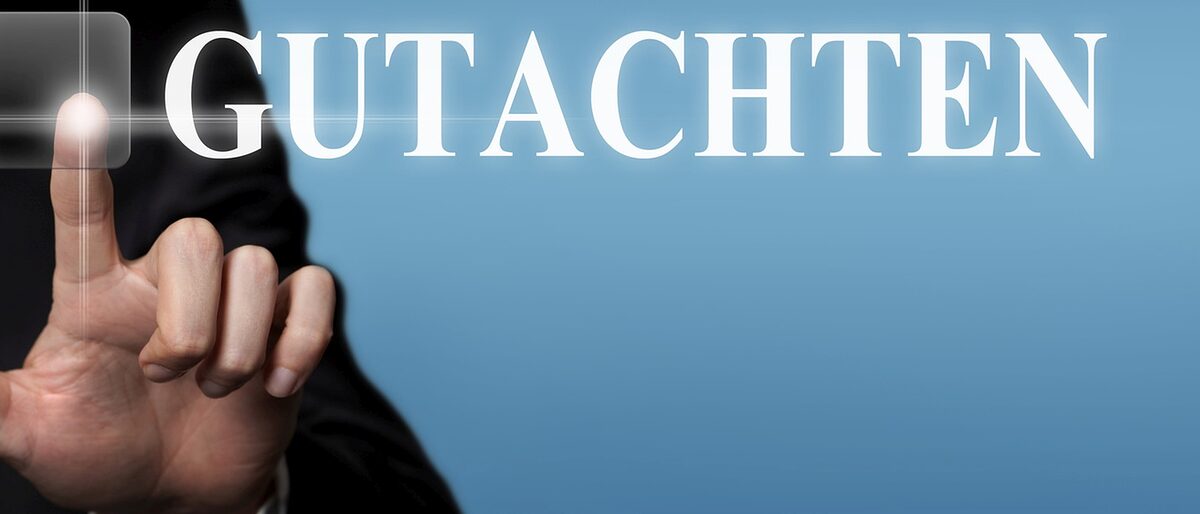 gutachten, gutachter, schaden, versicherung, sachverständiger, rechtsgutachten, schadensfall, unfall, wert, wertgutachten, touchscreen, beurteilung, immobilien, einschätzung, begutachten, experte, gericht, recht, bau, baugutachten, finger, hand, berühren, screen, knopf, drücken, hausbau, button, konzept, schild, business, businessman, mann, anzug, e-business, grau, symbol, text, schrift, drückt, bildschirm, multimedia, technologie, dunkel, modern, interface, digital, virtuell, gutachten, gutachter, schaden, versicherung, sachverstndiger, rechtsgutachten, schadensfall, unfall, wert, wertgutachten, touchscreen, beurteilung, immobilien, einschtzung, begutachten, experte, gericht, recht, bau, baugutachten, finger, hand, berhren, screen, knopf, drcken, hausbau, button, konzept, schild, business, businessman, mann, anzug, e-business, grau, symbol, text, schrift, drckt, bildschirm, multimedia, technologie, dunkel, modern, interface, digital, virtuell, blau, schtzung