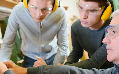 Praktikum Handwerk Titelbild