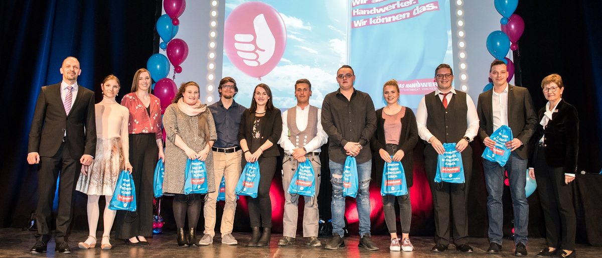 Titelbild Ehrungsabend 2019